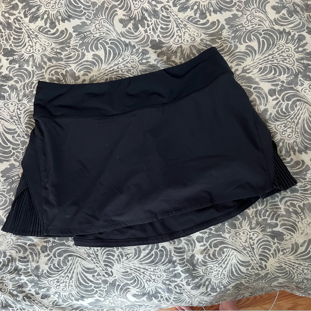 Lululemon Skirt - Size 8
